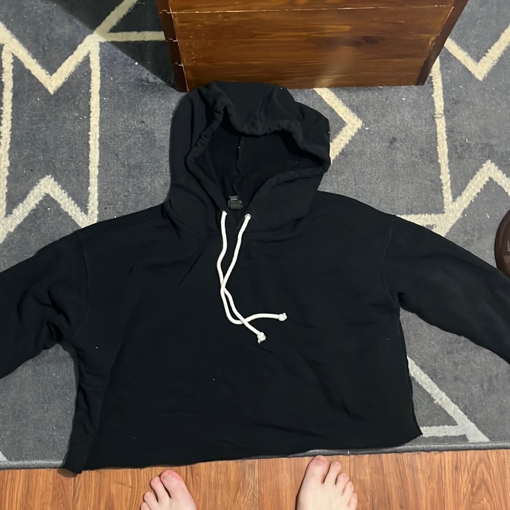 Cropped hoodie with hood